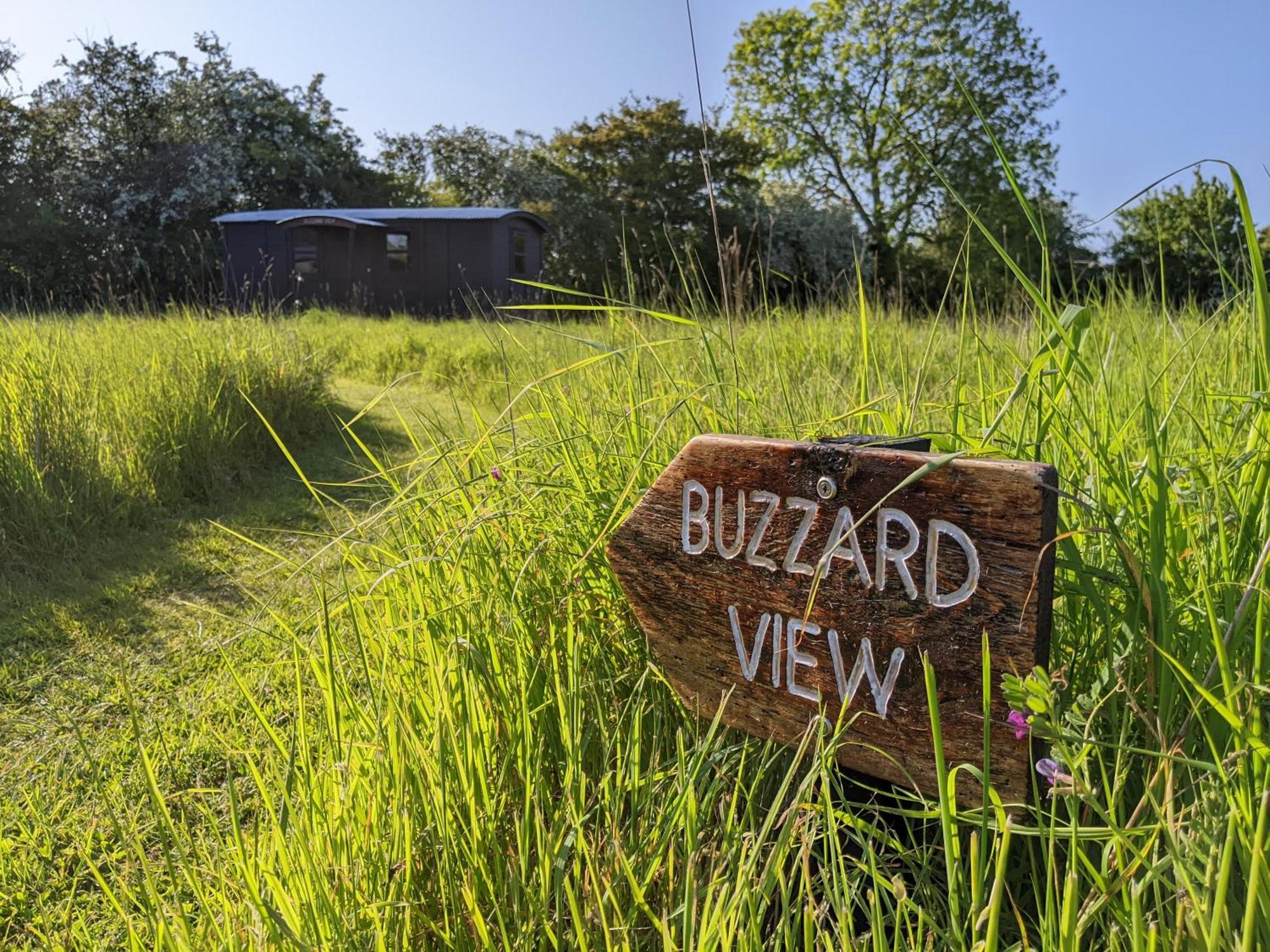 Blue Sky Huts Hotel Chediston Bagian luar foto